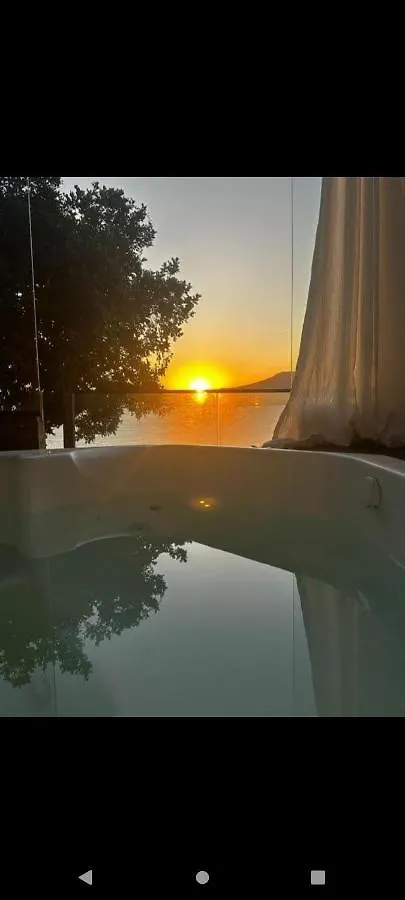 Suite Com Piscina Florianópolis 0*,